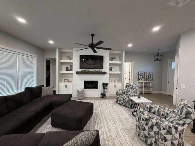 110 Saddle Brook Circle, Hallsville, TX 75650