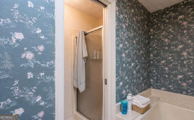 88 Geraldine Drive SE, Smyrna, GA 30082