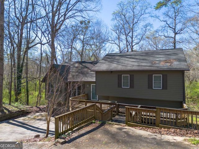 88 Geraldine Drive SE, Smyrna, GA 30082