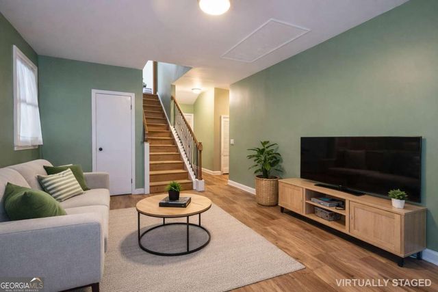 88 Geraldine Drive SE, Smyrna, GA 30082