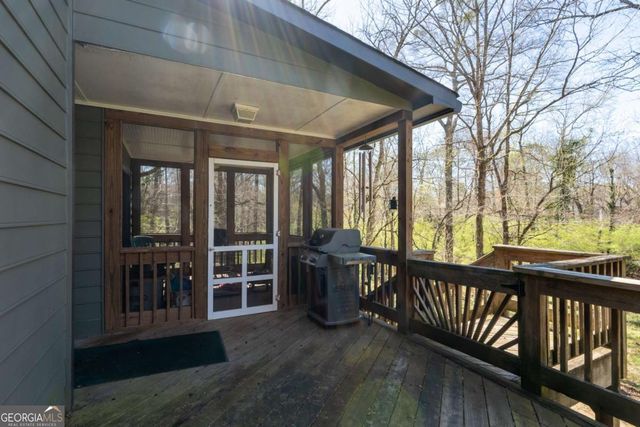 88 Geraldine Drive SE, Smyrna, GA 30082