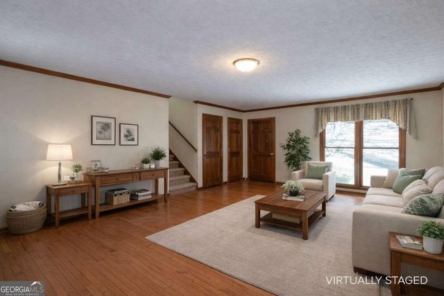 88 Geraldine Drive SE, Smyrna, GA 30082