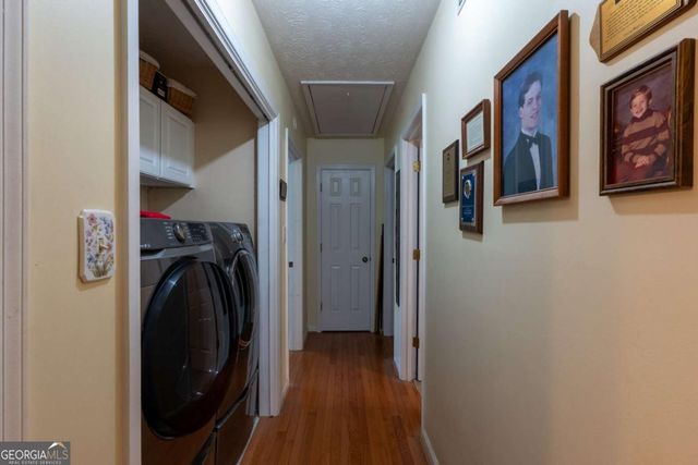 88 Geraldine Drive SE, Smyrna, GA 30082