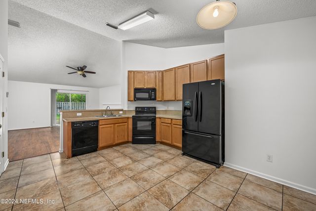 171 SANWICK Drive, Jacksonville, FL 32218