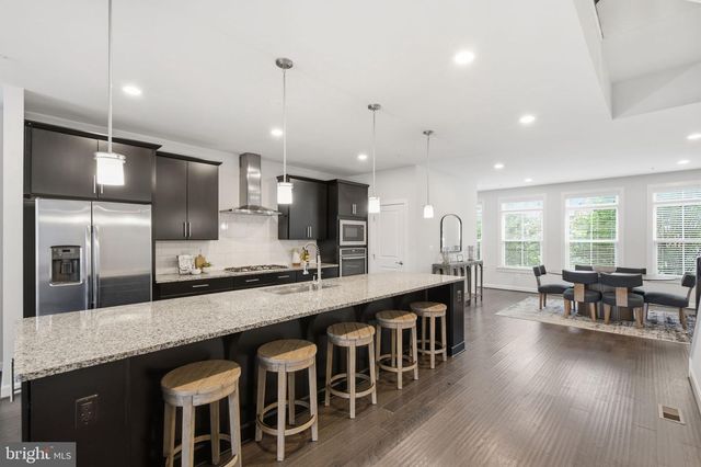 43451 CHARITABLE ST, Ashburn, VA 20148