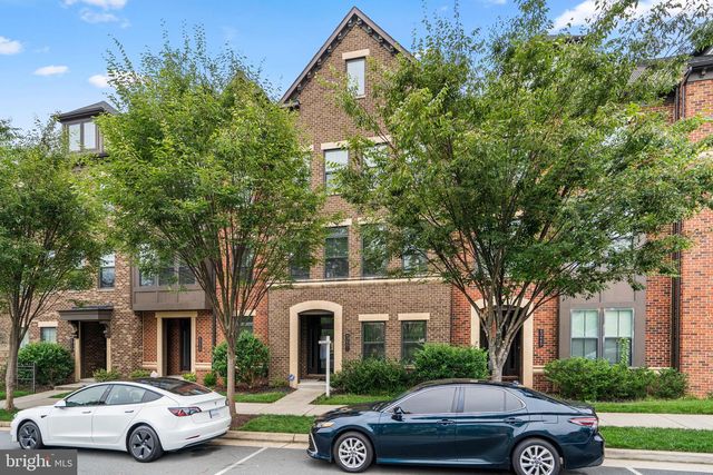 43451 CHARITABLE ST, Ashburn, VA 20148