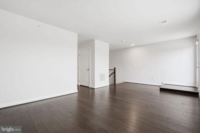 43451 CHARITABLE ST, Ashburn, VA 20148