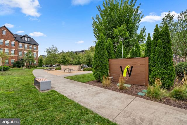 43451 CHARITABLE ST, Ashburn, VA 20148