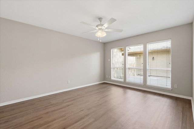 826 Shady Glen Lane, Bedford, TX 76021