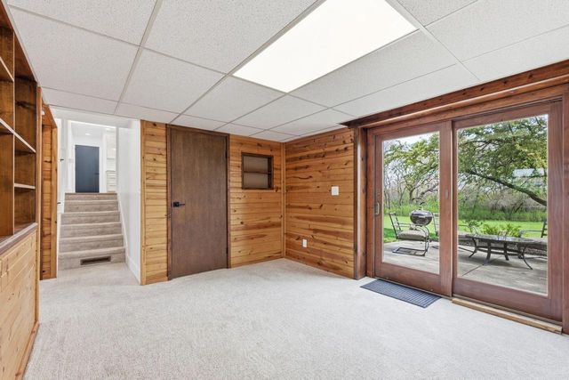 W309S10340 Knoll COURT, Mukwonago, WI 53149