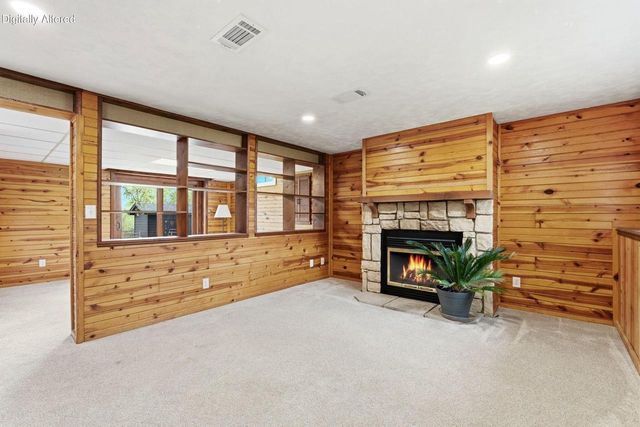 W309S10340 Knoll COURT, Mukwonago, WI 53149