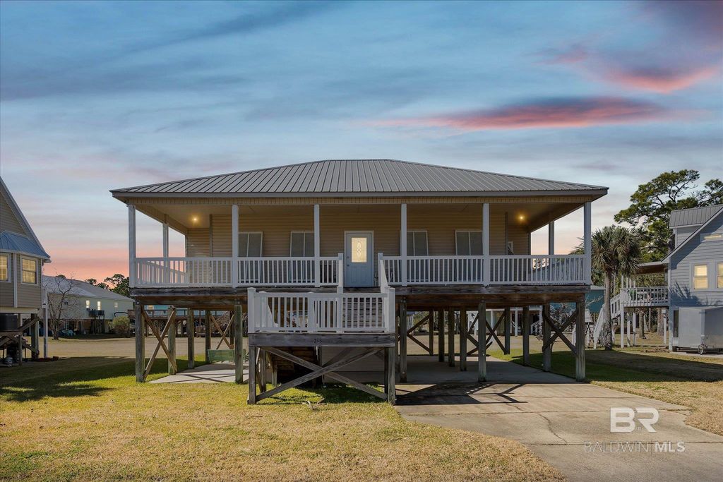 213 Sunrise Drive, Gulf Shores, AL 36542