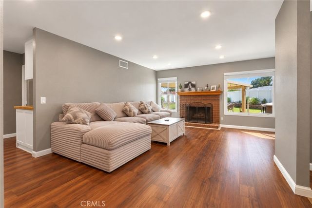1305 Turquoise, Corona, CA 92882