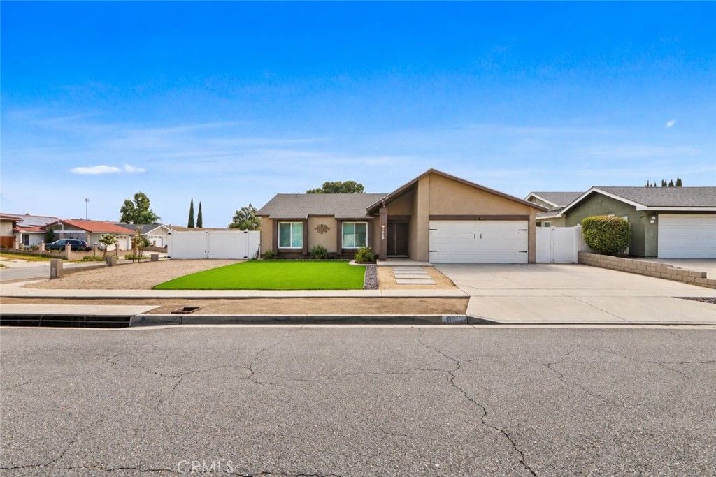 1305 Turquoise, Corona, CA 92882