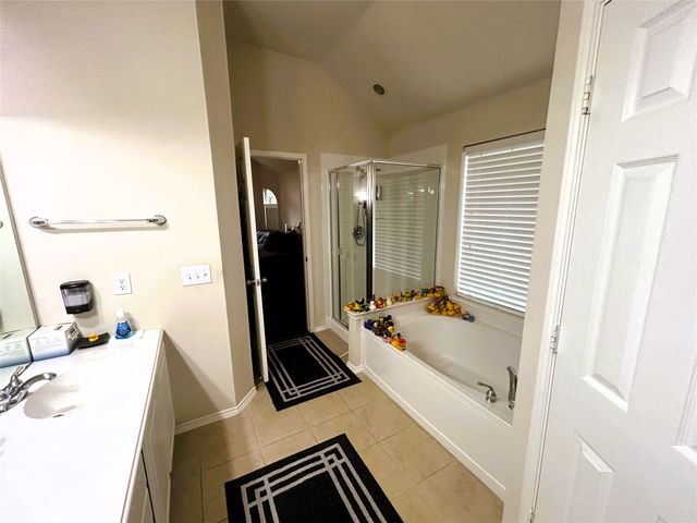 7021 Crenshaw Lane, Denton, TX 76210