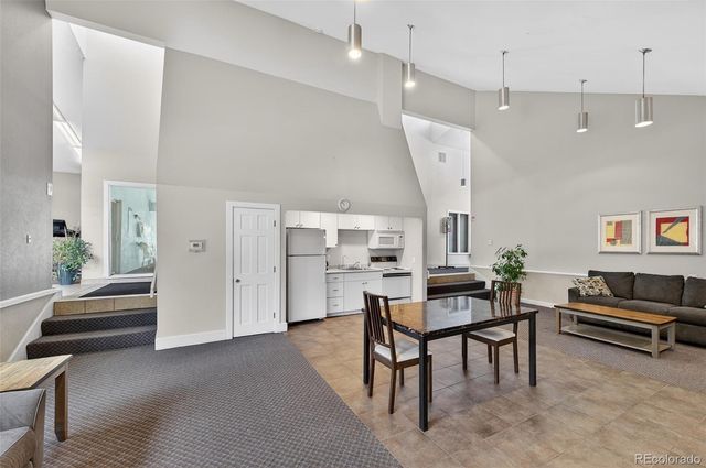 3141 S Tamarac Drive 109G, Denver, CO 80231