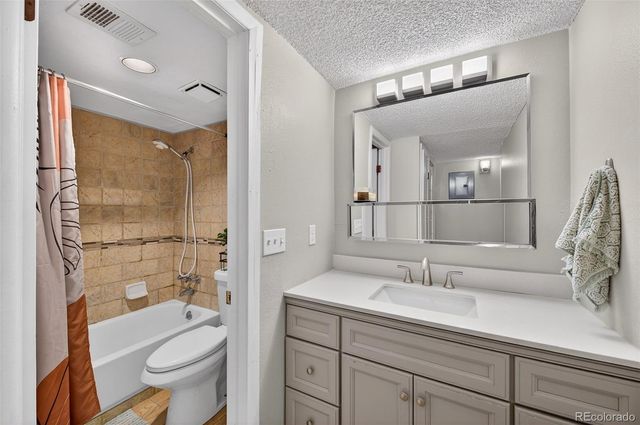 3141 S Tamarac Drive 109G, Denver, CO 80231