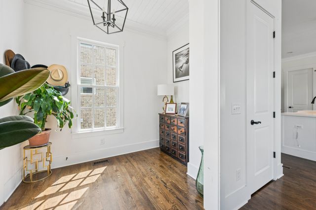 6037 Donovan St, Franklin, TN 37064