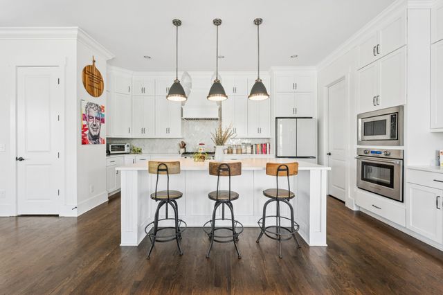 6037 Donovan St, Franklin, TN 37064