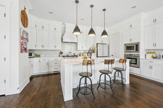 6037 Donovan St, Franklin, TN 37064