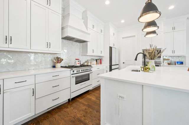 6037 Donovan St, Franklin, TN 37064