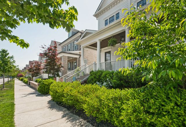 6037 Donovan St, Franklin, TN 37064