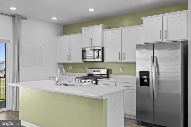 813 BOND ST, Frederick, MD 21701