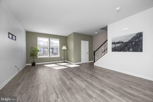 813 BOND ST, Frederick, MD 21701