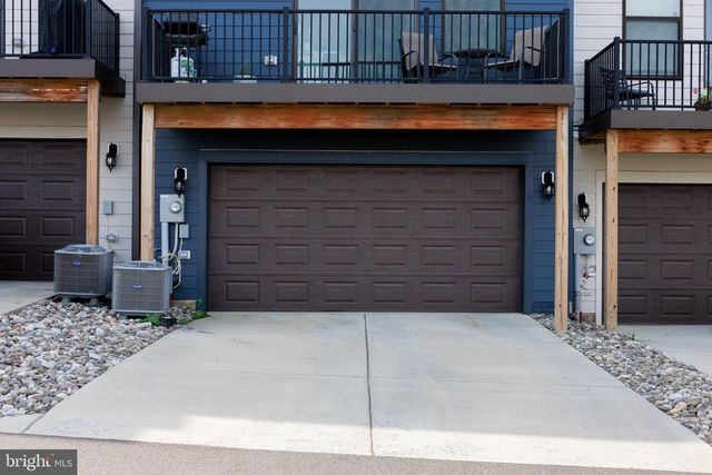 813 BOND ST, Frederick, MD 21701