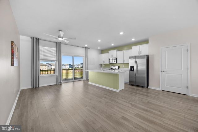 813 BOND ST, Frederick, MD 21701