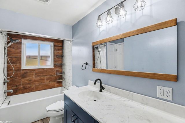 45908 Keding Street, Utica, MI 48317