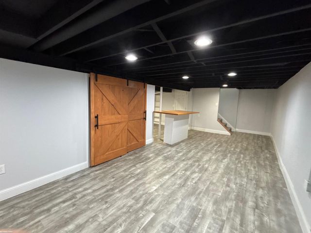 45908 Keding Street, Utica, MI 48317