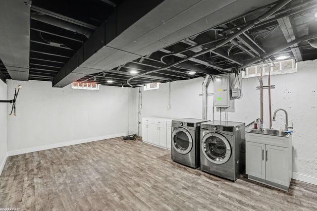 45908 Keding Street, Utica, MI 48317