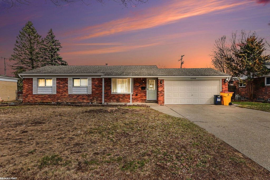 45908 Keding Street, Utica, MI 48317