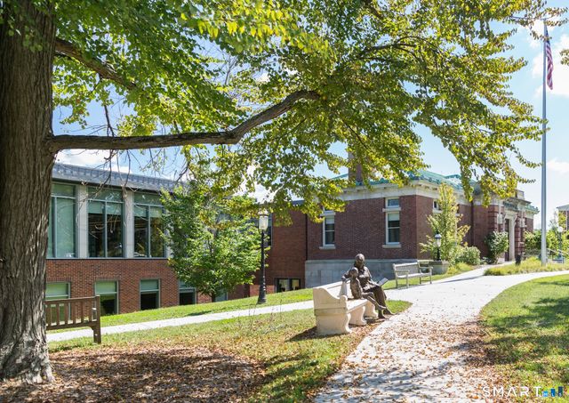 14 Fillmore Lane, Ridgefield, CT 06877