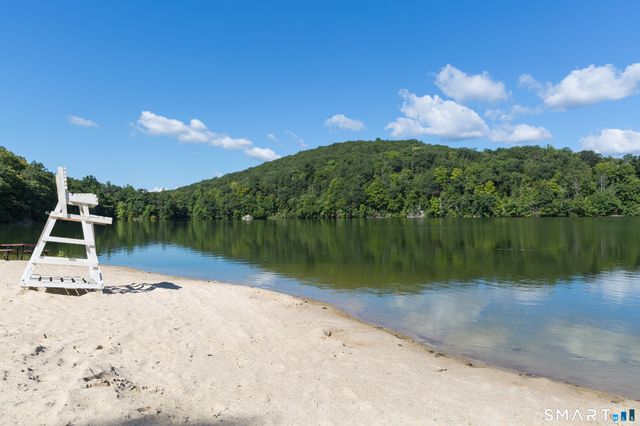 14 Fillmore Lane, Ridgefield, CT 06877