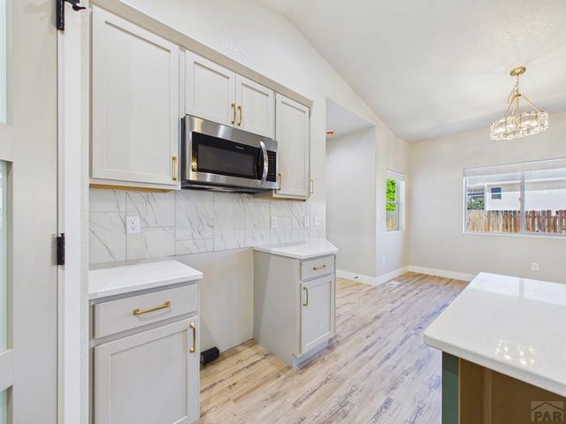 175 S Wiggins Dr, Pueblo West, CO 81007
