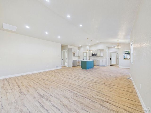 175 S Wiggins Dr, Pueblo West, CO 81007