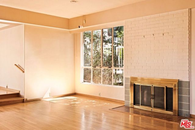 2470 Micheltorena Street, Los Angeles, CA 90039