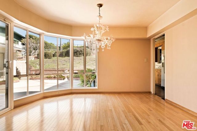 2470 Micheltorena Street, Los Angeles, CA 90039