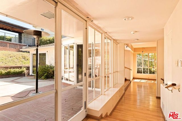 2470 Micheltorena Street, Los Angeles, CA 90039