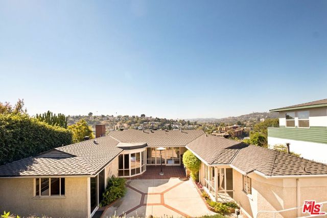 2470 Micheltorena Street, Los Angeles, CA 90039
