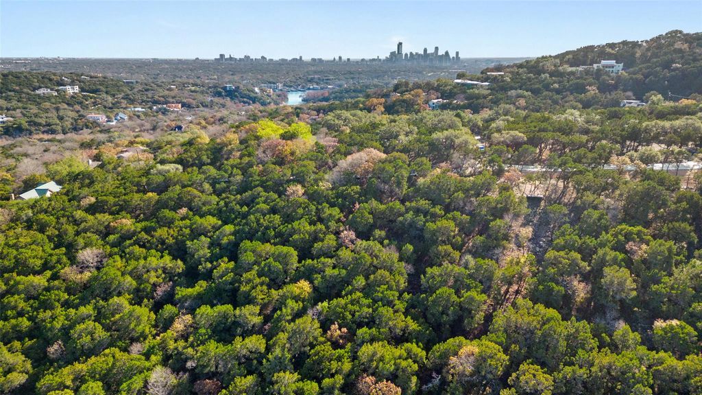 1802 Wild Cat HOLW, West Lake Hills, TX 78746