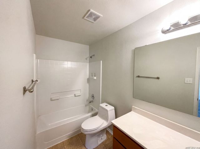 13206 BALDWIN RDG, San Antonio, TX 78249