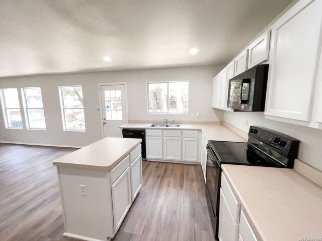 13206 BALDWIN RDG, San Antonio, TX 78249
