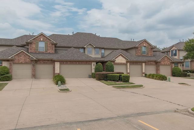 1825 Brookview Drive, Carrollton, TX 75007