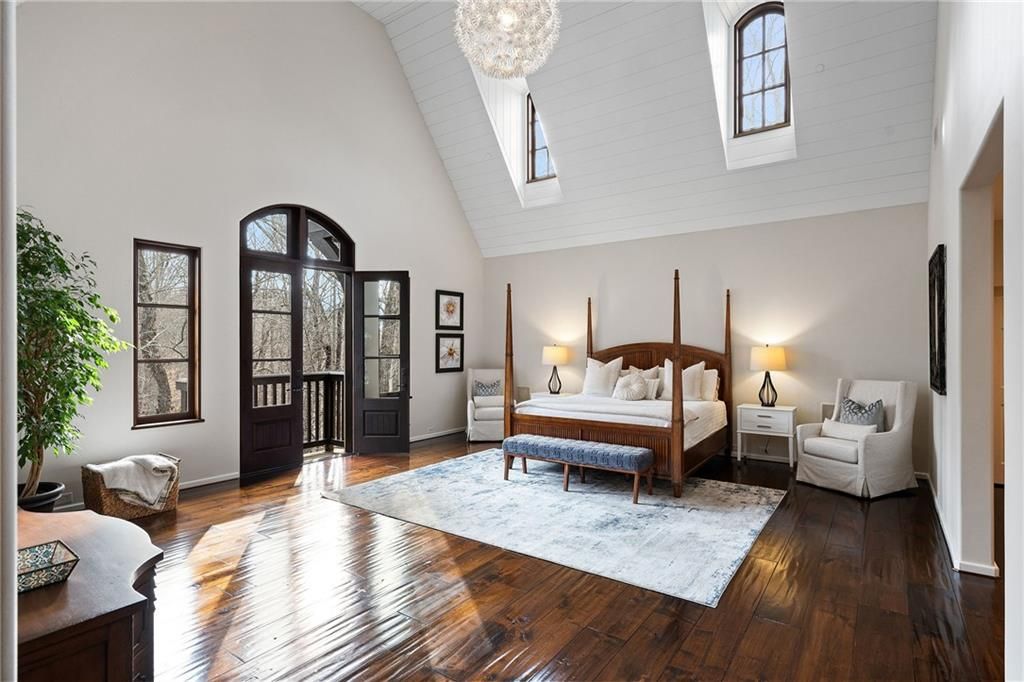 Image 62 of property listing at 550 Blue Heron Way, Milton, GA 30004