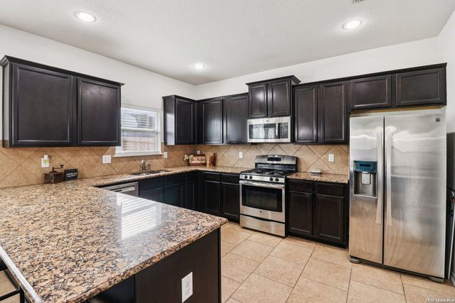 7018 Plains, San Antonio, TX 78253