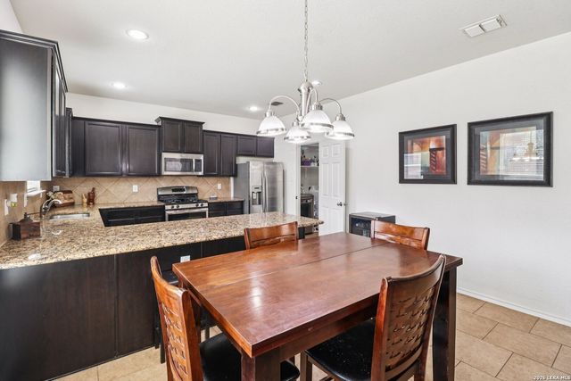 7018 Plains, San Antonio, TX 78253