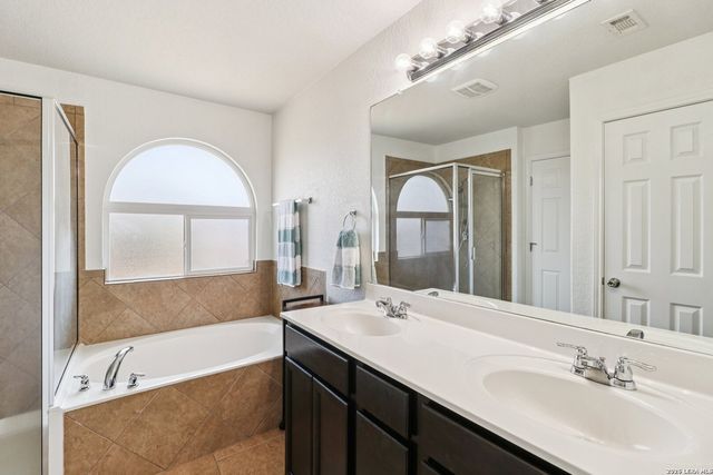 7018 Plains, San Antonio, TX 78253